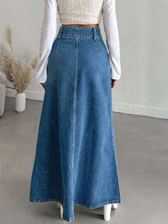 FALDA LARGA VAQUERA DENIM CLÁSICO · ESTILO CONTEMPORÁNEO