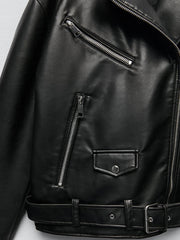 CHAQUETA MOTERA IMITACIÓN CUERO · CINTURÓN AJUSTABLE